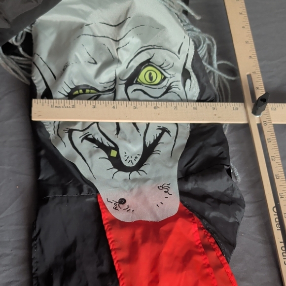 Witch Costume with Black and Red Details - Picture 3 of 8